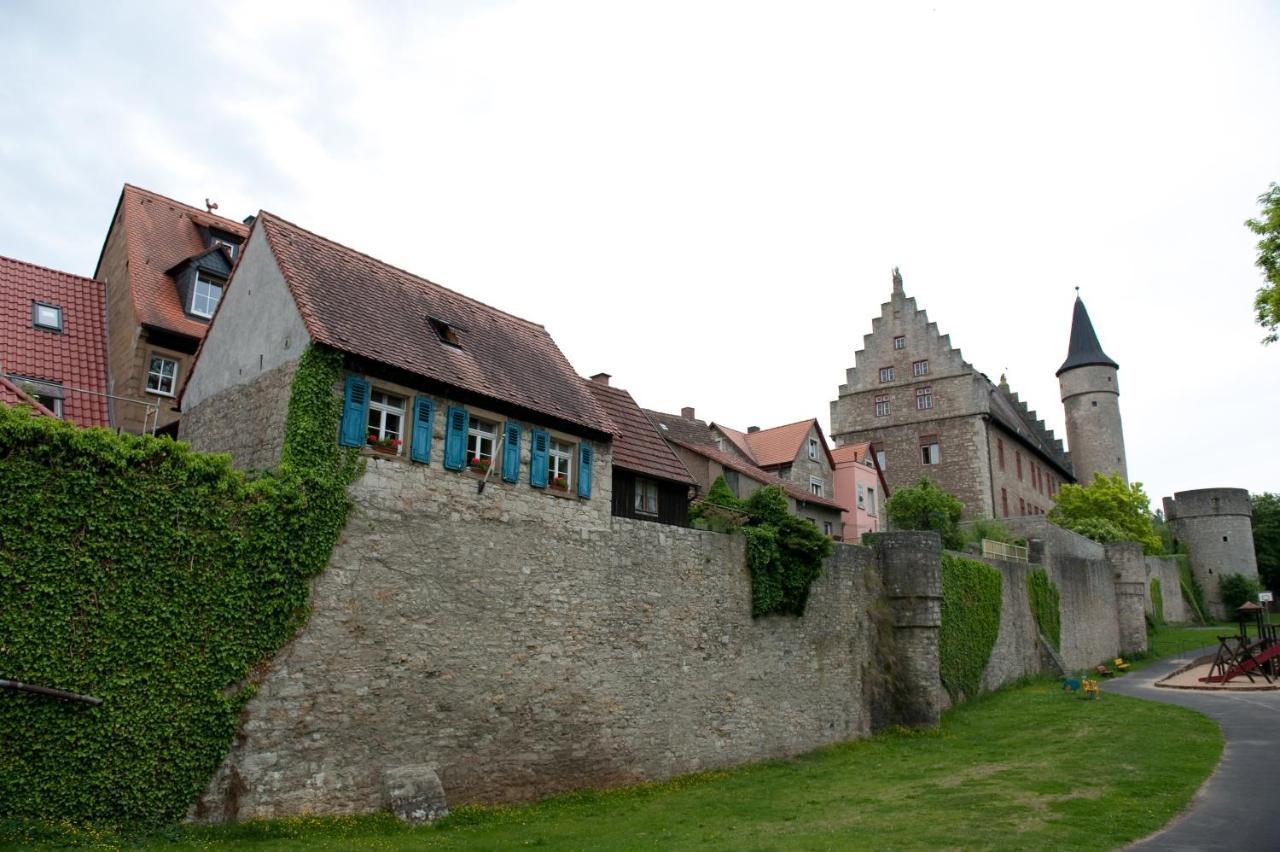 Goldgemaeuer Appartements Ochsenfurt Exterior foto